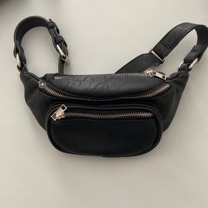 Brandy Melville black fanny pack